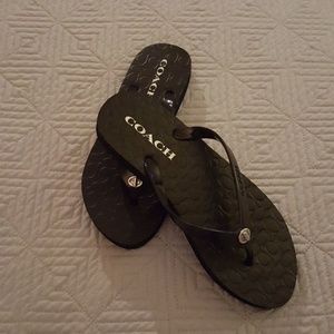 NWOT Coach flipflops